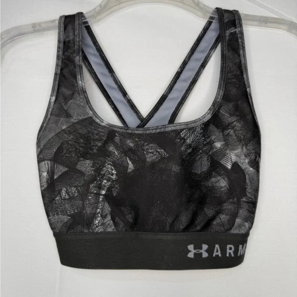 Under Armour Women's Compression Sports Bra. Size S